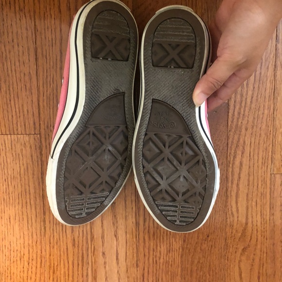 Women’s pink converse - Picture 4 of 5